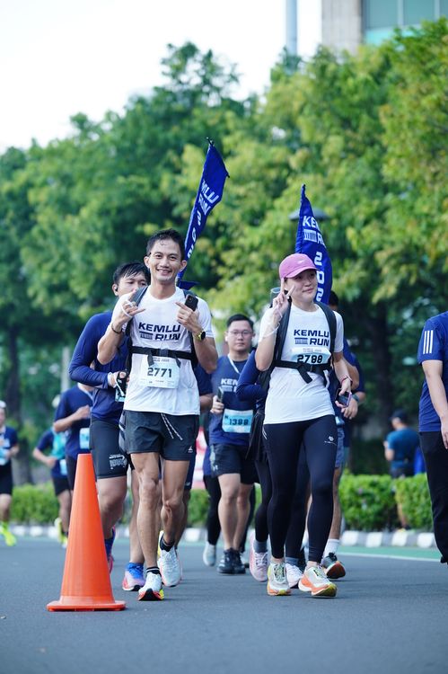 Race photo from KEMLU RUN 2025