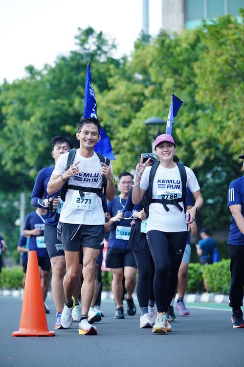 Race photo from KEMLU RUN 2025