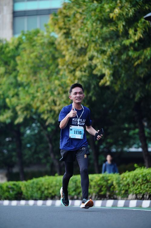 Race photo from KEMLU RUN 2025