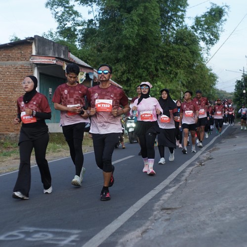 Race photo from KEDIRI HALF MARATHON 2026