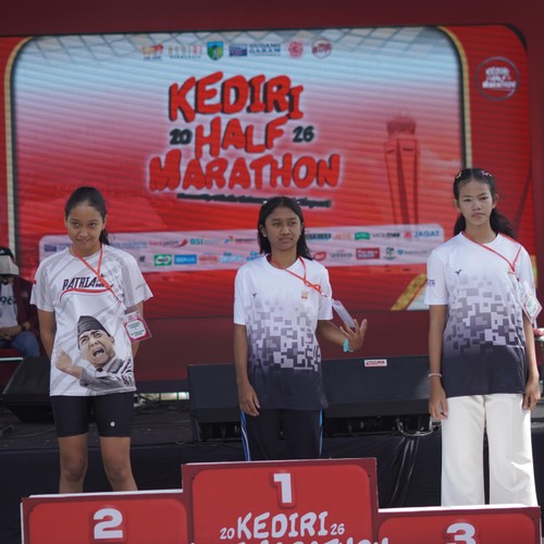 Race photo from KEDIRI HALF MARATHON 2026