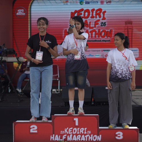 Race photo from KEDIRI HALF MARATHON 2026