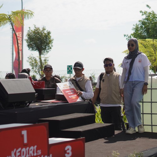 Race photo from KEDIRI HALF MARATHON 2026