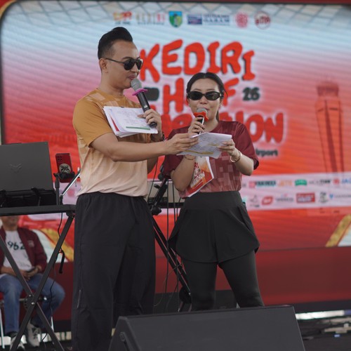 Race photo from KEDIRI HALF MARATHON 2026