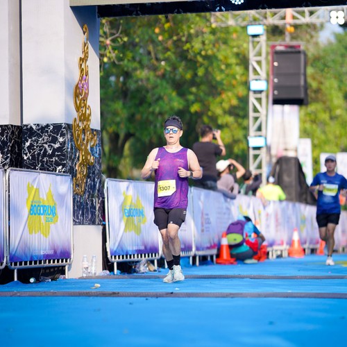 Race photo from BOGORUN 2026