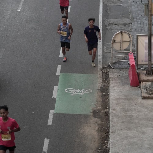 Race photo from Yumaju Berlebarun Besama ASICS
