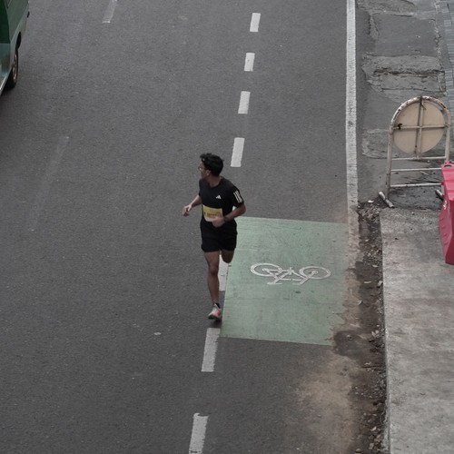 Race photo from Yumaju Berlebarun Besama ASICS