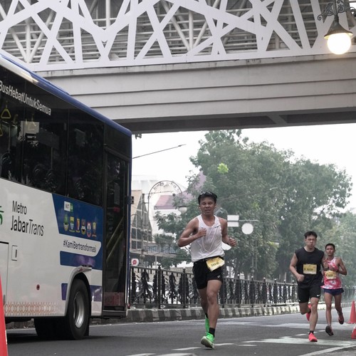 Race photo from Yumaju Berlebarun Besama ASICS