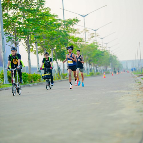 Race photo from YUK TRAVEL RUN