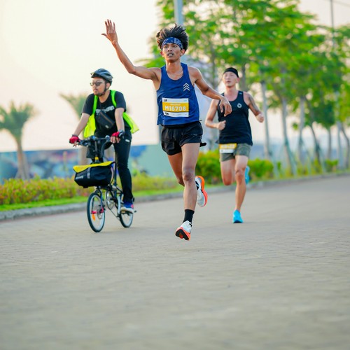Race photo from YUK TRAVEL RUN