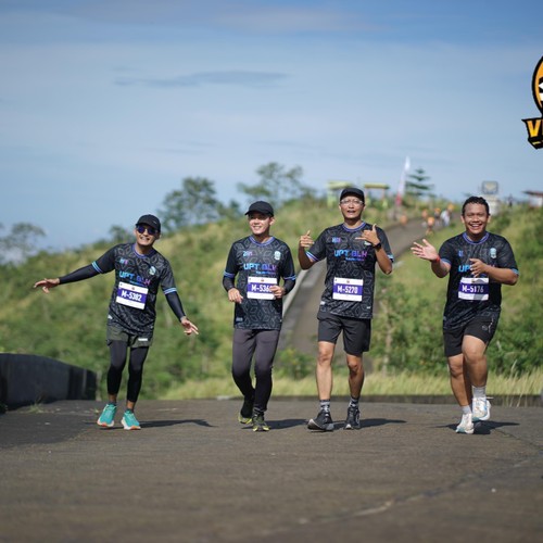 Race photo from KELUD VERTICAL CHALLENGE 2025