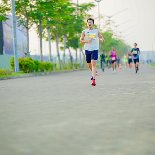Race photo from YUK TRAVEL RUN