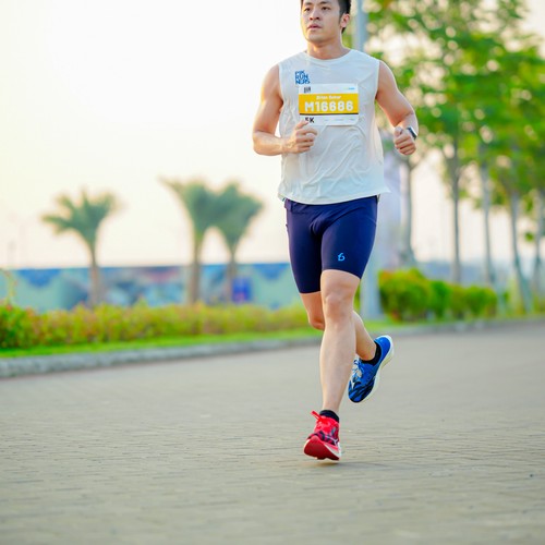 Race photo from YUK TRAVEL RUN