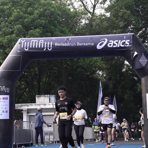 Race photo from Yumaju Berlebarun Besama ASICS