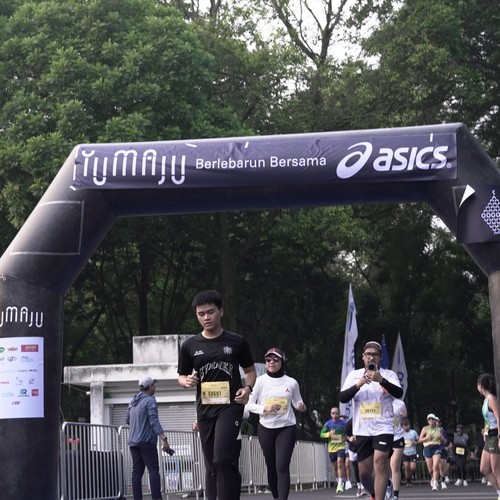 Race photo from Yumaju Berlebarun Besama ASICS