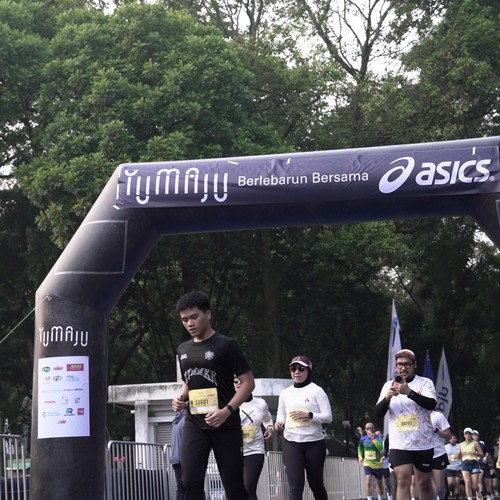 Race photo from Yumaju Berlebarun Besama ASICS
