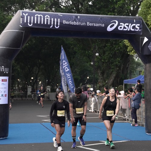 Race photo from Yumaju Berlebarun Besama ASICS