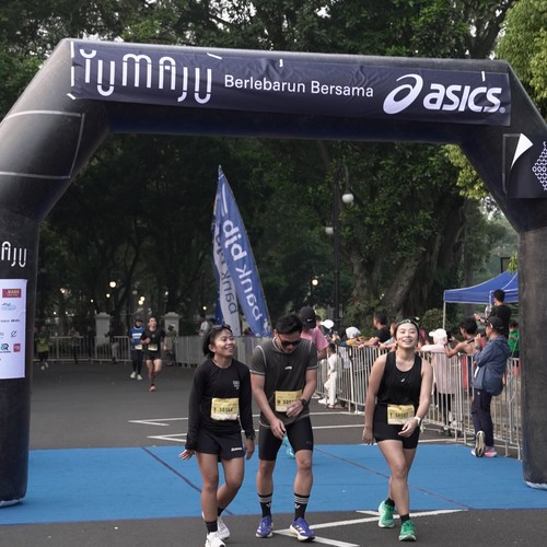 Race photo from Yumaju Berlebarun Besama ASICS