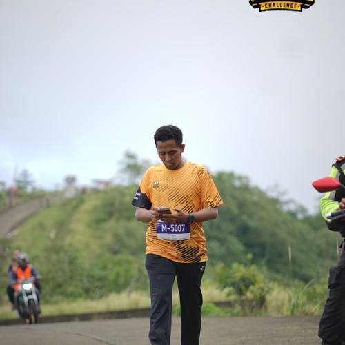 Race photo from KELUD VERTICAL CHALLENGE 2025