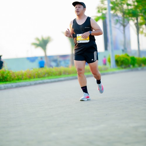 Race photo from YUK TRAVEL RUN