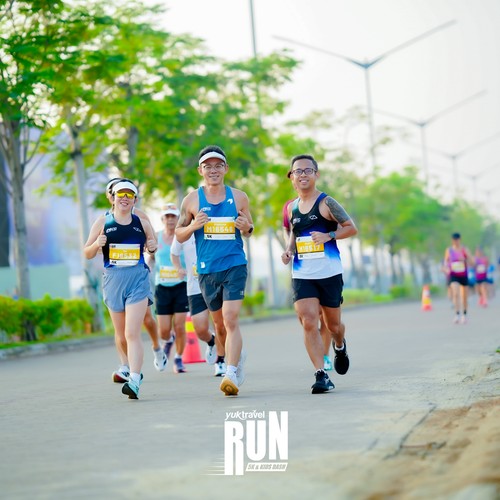 Race photo from YUK TRAVEL RUN