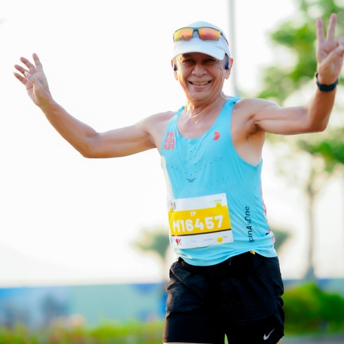 Race photo from YUK TRAVEL RUN