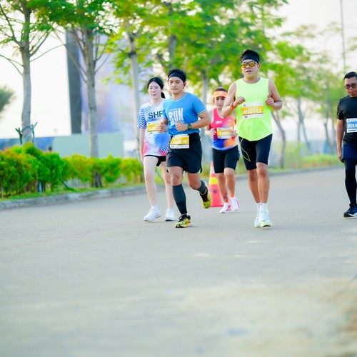 Race photo from YUK TRAVEL RUN