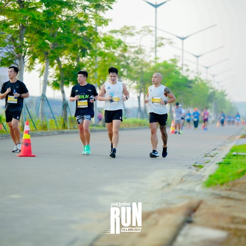 Race photo from YUK TRAVEL RUN