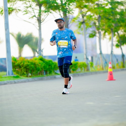 Race photo from YUK TRAVEL RUN