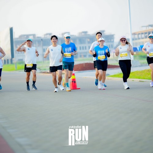 Race photo from YUK TRAVEL RUN