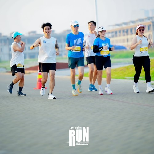 Race photo from YUK TRAVEL RUN