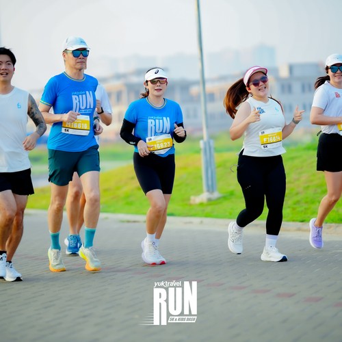 Race photo from YUK TRAVEL RUN