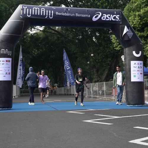 Race photo from Yumaju Berlebarun Besama ASICS