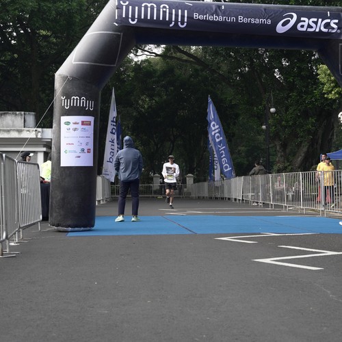 Race photo from Yumaju Berlebarun Besama ASICS