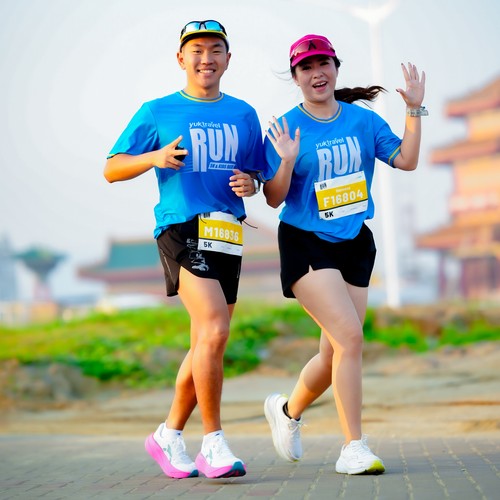 Race photo from YUK TRAVEL RUN