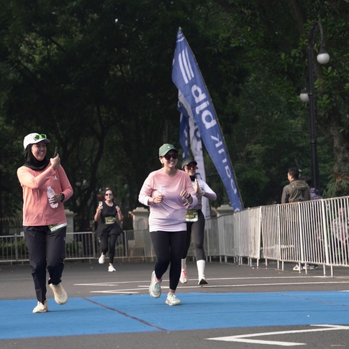 Race photo from Yumaju Berlebarun Besama ASICS