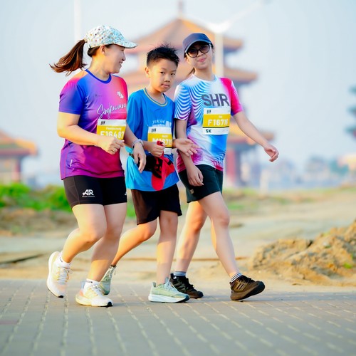 Race photo from YUK TRAVEL RUN