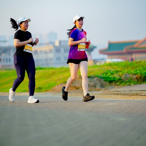 Race photo from YUK TRAVEL RUN