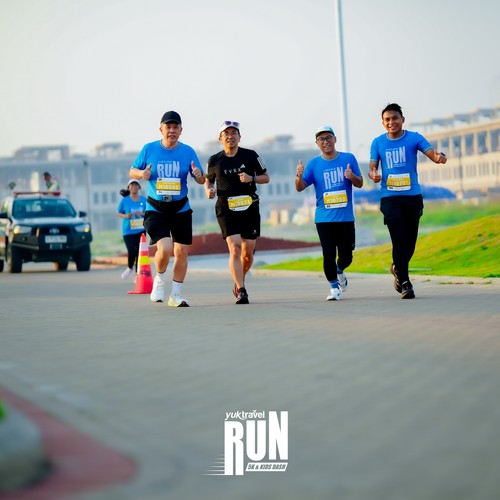 Race photo from YUK TRAVEL RUN