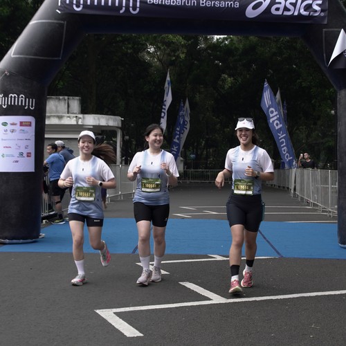 Race photo from Yumaju Berlebarun Besama ASICS