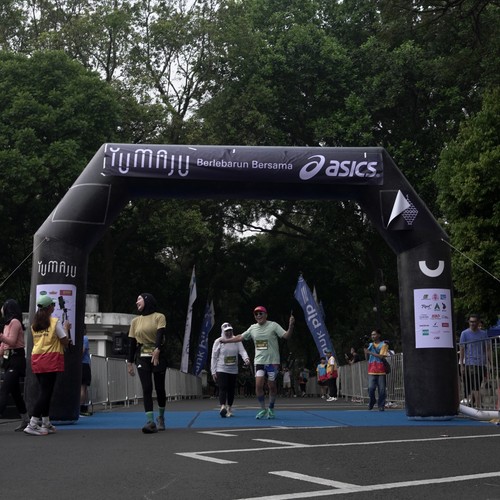 Race photo from Yumaju Berlebarun Besama ASICS