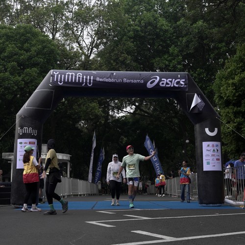 Race photo from Yumaju Berlebarun Besama ASICS