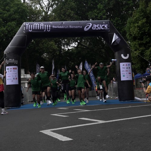 Race photo from Yumaju Berlebarun Besama ASICS