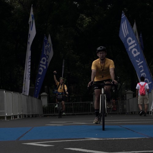 Race photo from Yumaju Berlebarun Besama ASICS