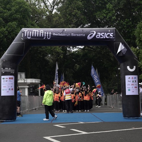 Race photo from Yumaju Berlebarun Besama ASICS