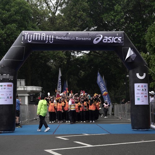 Race photo from Yumaju Berlebarun Besama ASICS