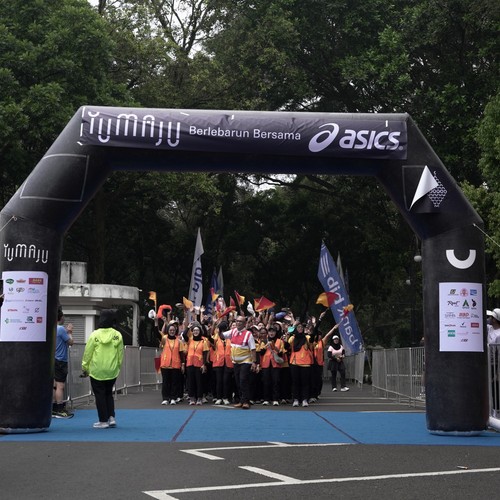Race photo from Yumaju Berlebarun Besama ASICS