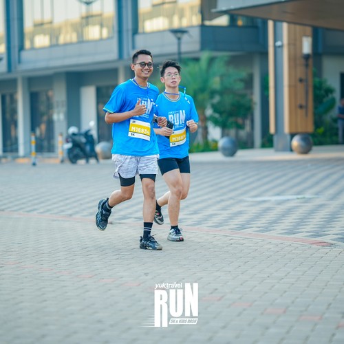 Race photo from YUK TRAVEL RUN