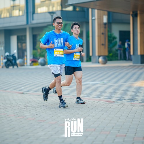Race photo from YUK TRAVEL RUN
