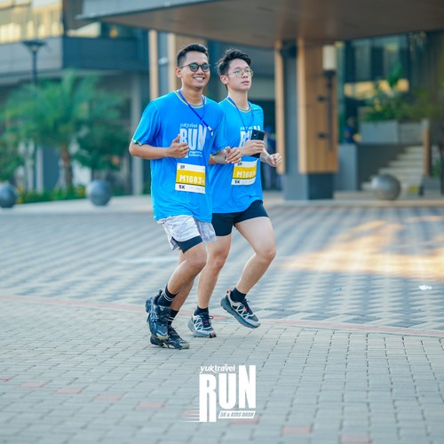 Race photo from YUK TRAVEL RUN